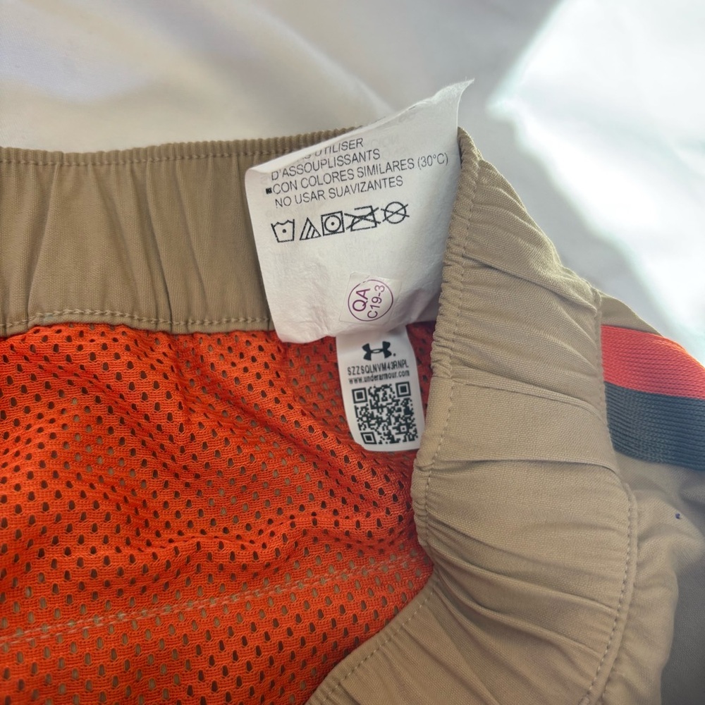 Under Armour Khaki Cargo Pants with Orange Side Stripe and Snap Leg Men’s M - Picture 7 of 9